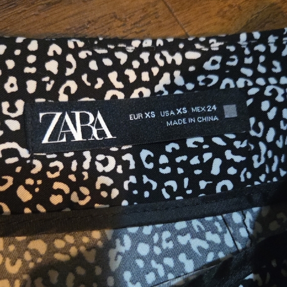 Zara Black and White Animal Print Skort Size XS - Picture 3 of 5